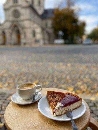 KORIAT Kuchenmanufaktur