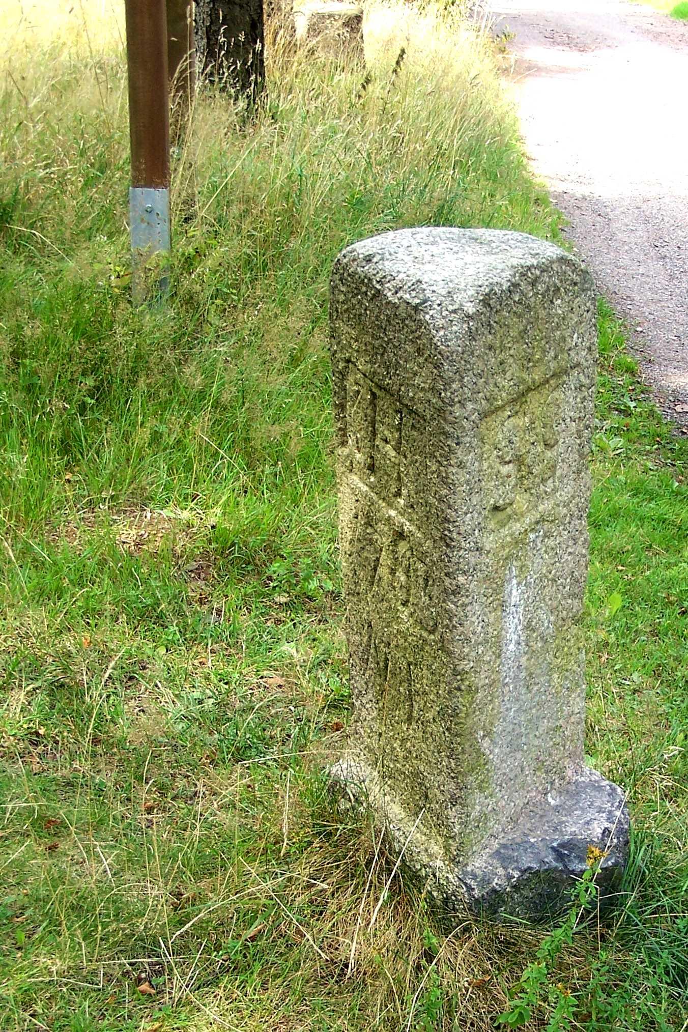 Dreiherrenstein am Großen Weißenberg