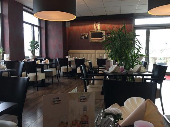 Villa Italia II Rosengarten Cafe & Ristorante